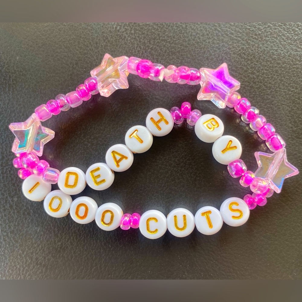 Taylor Swift Friendship Bracelet